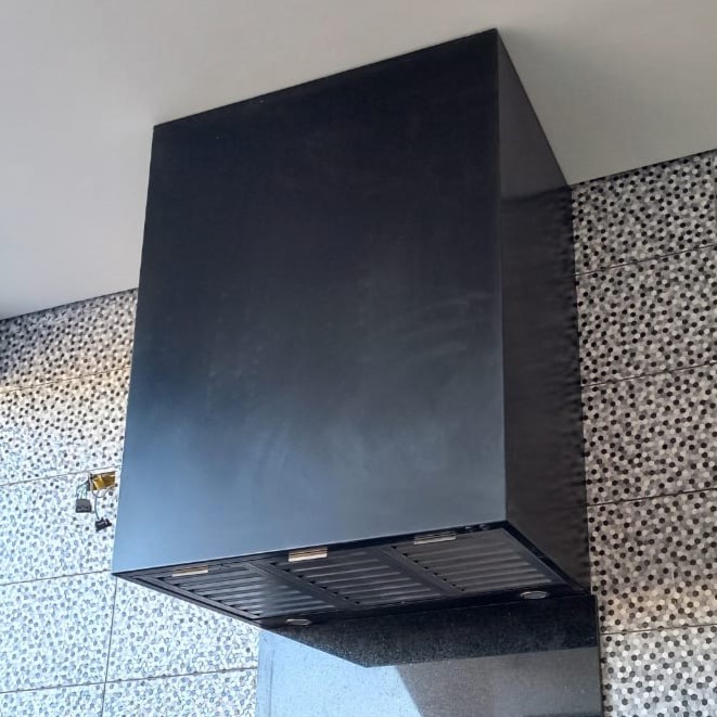 ZURICH LINE - COIFA CUBO LISA